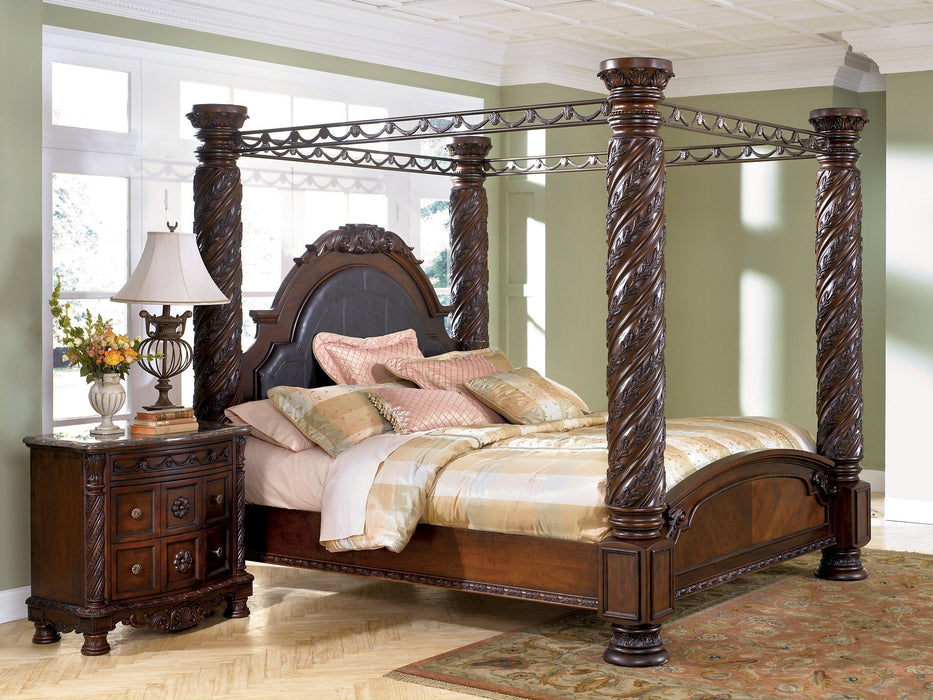 North Shore Bed with Canopy - Premium Bed from Ashley Furniture - Just $2484.76! Shop now at Furniture Wholesale Plus  We are the best furniture store in Nashville, Hendersonville, Goodlettsville, Madison, Antioch, Mount Juliet, Lebanon, Gallatin, Springfield, Murfreesboro, Franklin, Brentwood