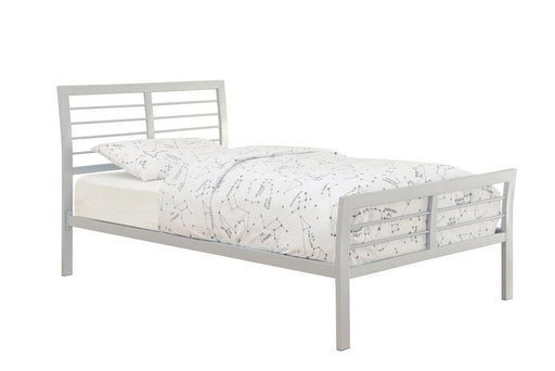 Cooper Contemporary Silver Queen Bed - Premium Bed from Coaster Z2 Standard - Just $270! Shop now at Furniture Wholesale Plus  We are the best furniture store in Nashville, Hendersonville, Goodlettsville, Madison, Antioch, Mount Juliet, Lebanon, Gallatin, Springfield, Murfreesboro, Franklin, Brentwood