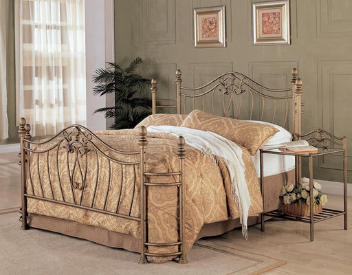 Sydney Traditional Antique Brushed Queen Bed - Premium Bed from Coaster Z2 Standard - Just $370! Shop now at Furniture Wholesale Plus  We are the best furniture store in Nashville, Hendersonville, Goodlettsville, Madison, Antioch, Mount Juliet, Lebanon, Gallatin, Springfield, Murfreesboro, Franklin, Brentwood