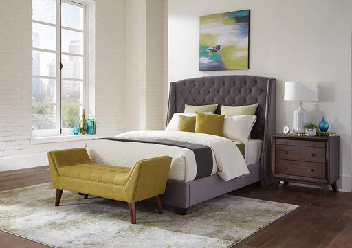 Pissarro Eastern King Tufted Upholstered Bed Grey - Premium Bed from Coaster Z2 Standard - Just $778! Shop now at Furniture Wholesale Plus  We are the best furniture store in Nashville, Hendersonville, Goodlettsville, Madison, Antioch, Mount Juliet, Lebanon, Gallatin, Springfield, Murfreesboro, Franklin, Brentwood