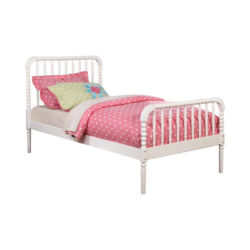 Jones Traditional White Twin Bed - Premium Bed from Coaster Z2 Standard - Just $298! Shop now at Furniture Wholesale Plus  We are the best furniture store in Nashville, Hendersonville, Goodlettsville, Madison, Antioch, Mount Juliet, Lebanon, Gallatin, Springfield, Murfreesboro, Franklin, Brentwood