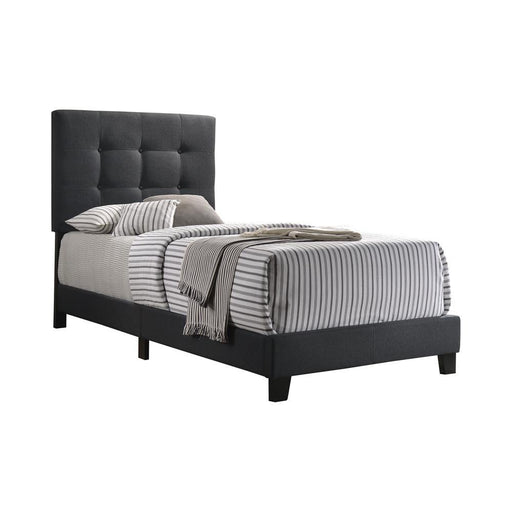 G305746 Twin Bed - Premium Twin Bed from Coaster Z2 Standard - Just $158! Shop now at Furniture Wholesale Plus  We are the best furniture store in Nashville, Hendersonville, Goodlettsville, Madison, Antioch, Mount Juliet, Lebanon, Gallatin, Springfield, Murfreesboro, Franklin, Brentwood