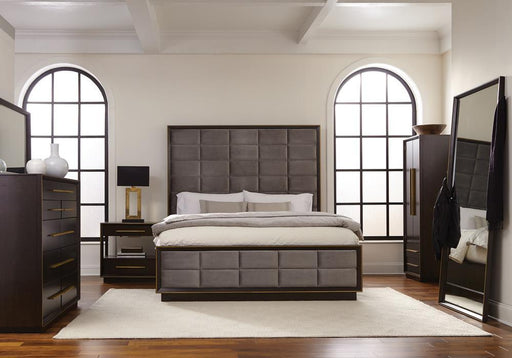 G223263 Queen Bed - Premium Queen Bed from Coaster Z2 Standard - Just $1058! Shop now at Furniture Wholesale Plus  We are the best furniture store in Nashville, Hendersonville, Goodlettsville, Madison, Antioch, Mount Juliet, Lebanon, Gallatin, Springfield, Murfreesboro, Franklin, Brentwood