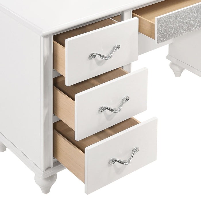 Barzini 7 Drawer Vanity Desk With Lighted Mirror White - Premium Vanity from Coaster Z2 Standard - Just $878! Shop now at Furniture Wholesale Plus  We are the best furniture store in Nashville, Hendersonville, Goodlettsville, Madison, Antioch, Mount Juliet, Lebanon, Gallatin, Springfield, Murfreesboro, Franklin, Brentwood