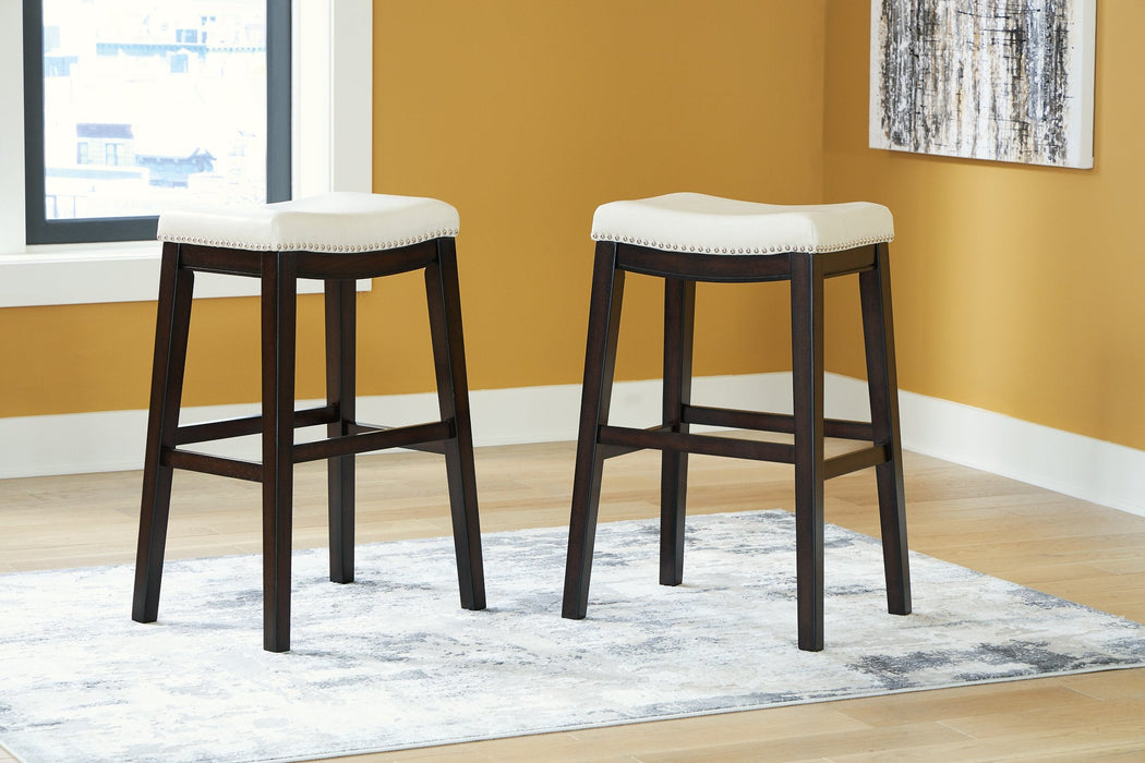 Lemante Bar Height Bar Stool - Premium Stool from Ashley Furniture - Just $70.40! Shop now at Furniture Wholesale Plus  We are the best furniture store in Nashville, Hendersonville, Goodlettsville, Madison, Antioch, Mount Juliet, Lebanon, Gallatin, Springfield, Murfreesboro, Franklin, Brentwood