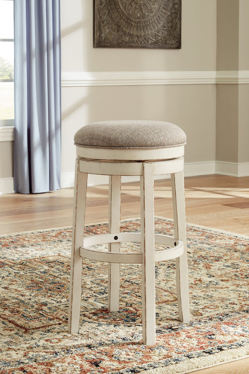 Realyn Bar Height Bar Stool - Premium Barstool from Ashley Furniture - Just $110.62! Shop now at Furniture Wholesale Plus  We are the best furniture store in Nashville, Hendersonville, Goodlettsville, Madison, Antioch, Mount Juliet, Lebanon, Gallatin, Springfield, Murfreesboro, Franklin, Brentwood