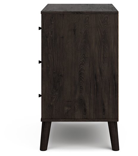 Lannover Chest of Drawers - Premium Chest from Ashley Furniture - Just $166.62! Shop now at Furniture Wholesale Plus  We are the best furniture store in Nashville, Hendersonville, Goodlettsville, Madison, Antioch, Mount Juliet, Lebanon, Gallatin, Springfield, Murfreesboro, Franklin, Brentwood