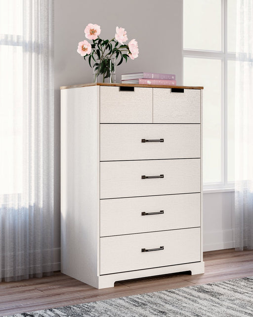 Vaibryn Chest of Drawers - Premium Chest from Ashley Furniture - Just $219.58! Shop now at Furniture Wholesale Plus  We are the best furniture store in Nashville, Hendersonville, Goodlettsville, Madison, Antioch, Mount Juliet, Lebanon, Gallatin, Springfield, Murfreesboro, Franklin, Brentwood