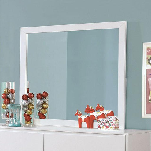 LENNART II White Mirror - Premium Mirror from FOA East - Just $136.50! Shop now at Furniture Wholesale Plus  We are the best furniture store in Nashville, Hendersonville, Goodlettsville, Madison, Antioch, Mount Juliet, Lebanon, Gallatin, Springfield, Murfreesboro, Franklin, Brentwood