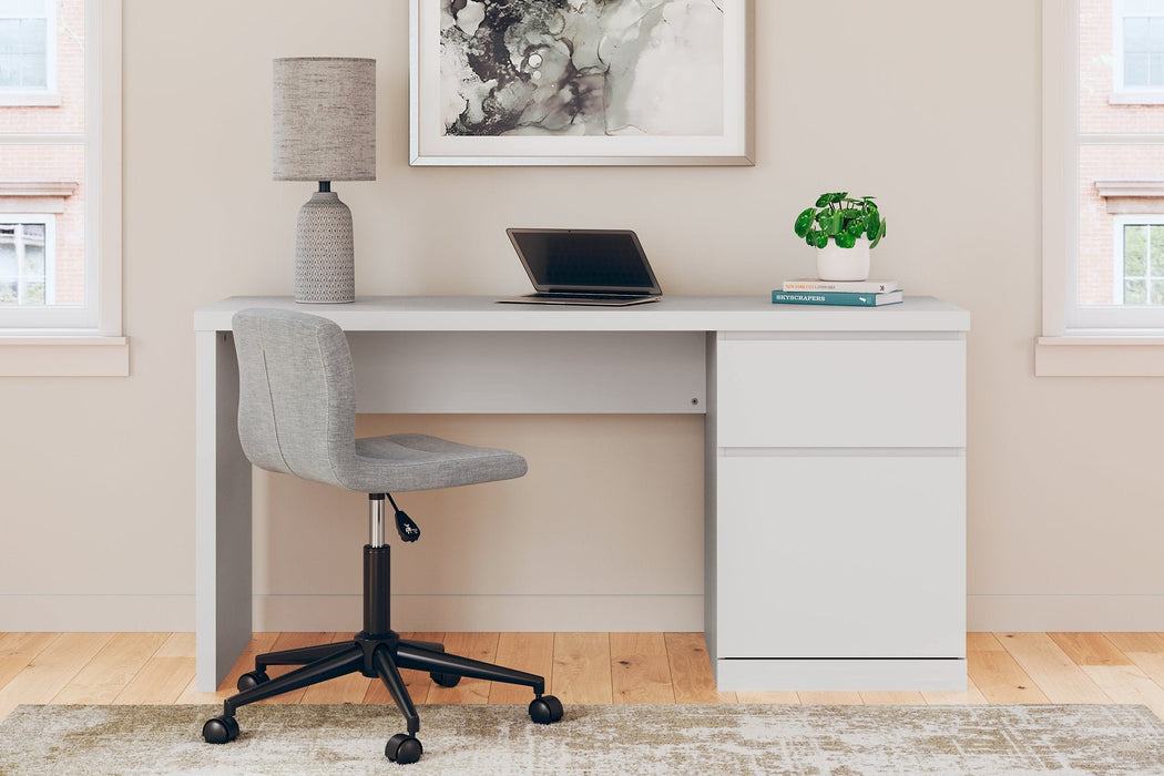 Onita 60" Home Office Desk - Premium Desk from Ashley Furniture - Just $188.37! Shop now at Furniture Wholesale Plus  We are the best furniture store in Nashville, Hendersonville, Goodlettsville, Madison, Antioch, Mount Juliet, Lebanon, Gallatin, Springfield, Murfreesboro, Franklin, Brentwood