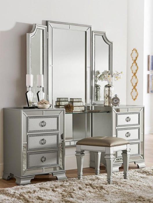 Homelegance Avondale Vanity Stool in Silver 1646-14 - Premium Stool from Homelegance (Titan Warehouse) - Just $107.25! Shop now at Furniture Wholesale Plus  We are the best furniture store in Nashville, Hendersonville, Goodlettsville, Madison, Antioch, Mount Juliet, Lebanon, Gallatin, Springfield, Murfreesboro, Franklin, Brentwood
