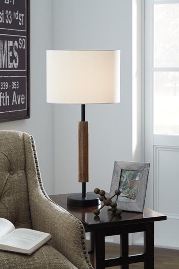 Maliny Table Lamp (Set of 2) - Premium Lamp Set from Ashley Furniture - Just $113.20! Shop now at Furniture Wholesale Plus  We are the best furniture store in Nashville, Hendersonville, Goodlettsville, Madison, Antioch, Mount Juliet, Lebanon, Gallatin, Springfield, Murfreesboro, Franklin, Brentwood