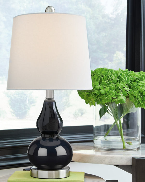 Makana Table Lamp - Premium Lamp from Ashley Furniture - Just $60.24! Shop now at Furniture Wholesale Plus  We are the best furniture store in Nashville, Hendersonville, Goodlettsville, Madison, Antioch, Mount Juliet, Lebanon, Gallatin, Springfield, Murfreesboro, Franklin, Brentwood