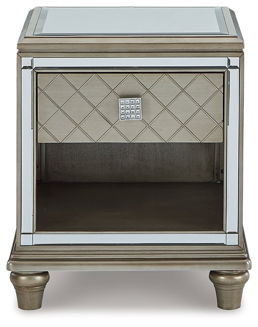 Chevanna End Table - Premium End Table from Ashley Furniture - Just $289.74! Shop now at Furniture Wholesale Plus  We are the best furniture store in Nashville, Hendersonville, Goodlettsville, Madison, Antioch, Mount Juliet, Lebanon, Gallatin, Springfield, Murfreesboro, Franklin, Brentwood