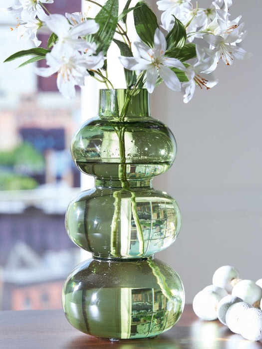 Renethorne - Vase - Premium Vases & Jars from Signature Design by Ashley® - Just $58! Shop now at Furniture Wholesale Plus  We are the best furniture store in Nashville, Hendersonville, Goodlettsville, Madison, Antioch, Mount Juliet, Lebanon, Gallatin, Springfield, Murfreesboro, Franklin, Brentwood