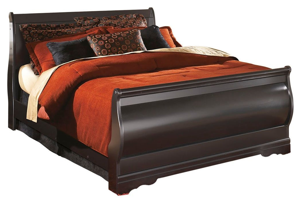 Huey Vineyard - Sleigh Bed – Sleigh Beds by Signature Design by Ashley® at Furniture Wholesale Plus , Nashville furniture store