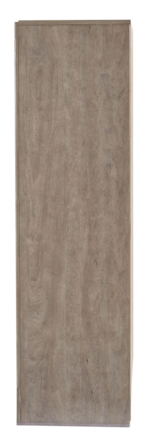 Culverbach - Gray - Five Drawer Chest - Premium Accent Chests from Signature Design by Ashley® - Just $358! Shop now at Furniture Wholesale Plus  We are the best furniture store in Nashville, Hendersonville, Goodlettsville, Madison, Antioch, Mount Juliet, Lebanon, Gallatin, Springfield, Murfreesboro, Franklin, Brentwood