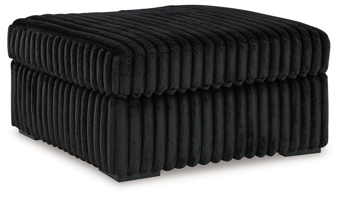 Accent Ottomans