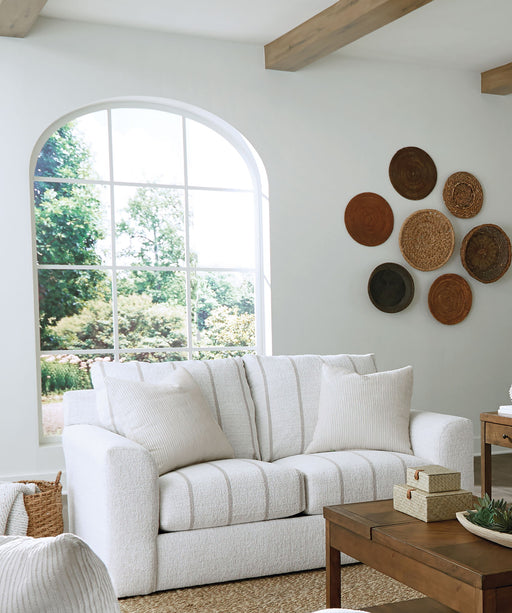 Lindsey - Loveseat - Premium Stationary Loveseats from Jackson - Just $839! Shop now at Furniture Wholesale Plus  We are the best furniture store in Nashville, Hendersonville, Goodlettsville, Madison, Antioch, Mount Juliet, Lebanon, Gallatin, Springfield, Murfreesboro, Franklin, Brentwood