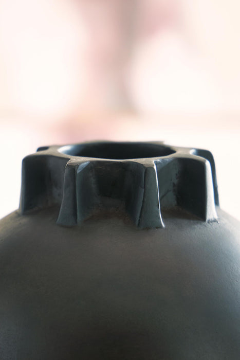 Kaslett - Vase - Antique Black – Vases & Jars by Signature Design by Ashley® at Furniture Wholesale Plus , Nashville furniture store