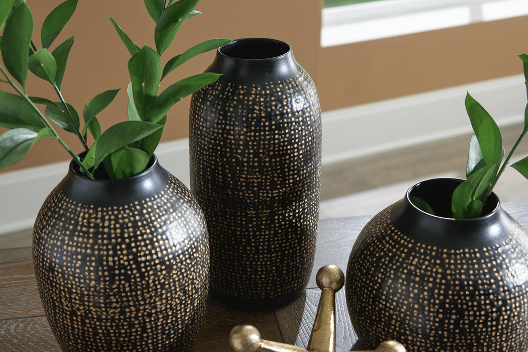 Vinburn - Accessory Set (Set of 5) – Table Accessory Sets by Signature Design by Ashley® at Furniture Wholesale Plus , Nashville furniture store