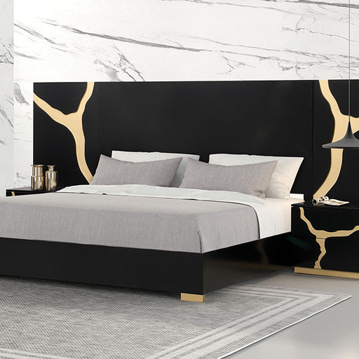 Goldsberg Queen Bed w/ Wall Panels - Premium Bed from FOA East - Just $1285.05! Shop now at Furniture Wholesale Plus  We are the best furniture store in Nashville, Hendersonville, Goodlettsville, Madison, Antioch, Mount Juliet, Lebanon, Gallatin, Springfield, Murfreesboro, Franklin, Brentwood