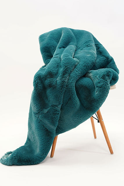 Caparica Throw Blanket - Premium Throw from FOA East - Just $154.05! Shop now at Furniture Wholesale Plus  We are the best furniture store in Nashville, Hendersonville, Goodlettsville, Madison, Antioch, Mount Juliet, Lebanon, Gallatin, Springfield, Murfreesboro, Franklin, Brentwood