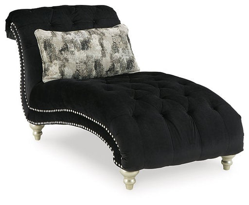 Harriotte Chaise - Premium Chair from Ashley Furniture - Just $823.79! Shop now at Furniture Wholesale Plus  We are the best furniture store in Nashville, Hendersonville, Goodlettsville, Madison, Antioch, Mount Juliet, Lebanon, Gallatin, Springfield, Murfreesboro, Franklin, Brentwood