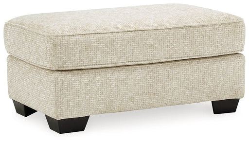 Haisley Ottoman - Premium Ottoman from Ashley Furniture - Just $279.90! Shop now at Furniture Wholesale Plus  We are the best furniture store in Nashville, Hendersonville, Goodlettsville, Madison, Antioch, Mount Juliet, Lebanon, Gallatin, Springfield, Murfreesboro, Franklin, Brentwood