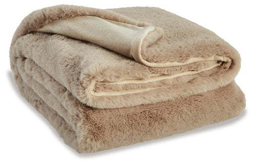 Gariland Throw - Premium Throw from Ashley Furniture - Just $55.06! Shop now at Furniture Wholesale Plus  We are the best furniture store in Nashville, Hendersonville, Goodlettsville, Madison, Antioch, Mount Juliet, Lebanon, Gallatin, Springfield, Murfreesboro, Franklin, Brentwood