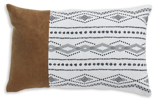 Lanston Pillow (Set of 4) - Premium Pillow from Ashley Furniture - Just $95.66! Shop now at Furniture Wholesale Plus  We are the best furniture store in Nashville, Hendersonville, Goodlettsville, Madison, Antioch, Mount Juliet, Lebanon, Gallatin, Springfield, Murfreesboro, Franklin, Brentwood