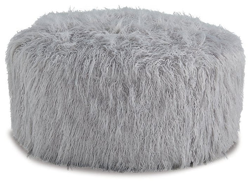 Galice Oversized Accent Ottoman - Premium Ottoman from Ashley Furniture - Just $360.36! Shop now at Furniture Wholesale Plus  We are the best furniture store in Nashville, Hendersonville, Goodlettsville, Madison, Antioch, Mount Juliet, Lebanon, Gallatin, Springfield, Murfreesboro, Franklin, Brentwood