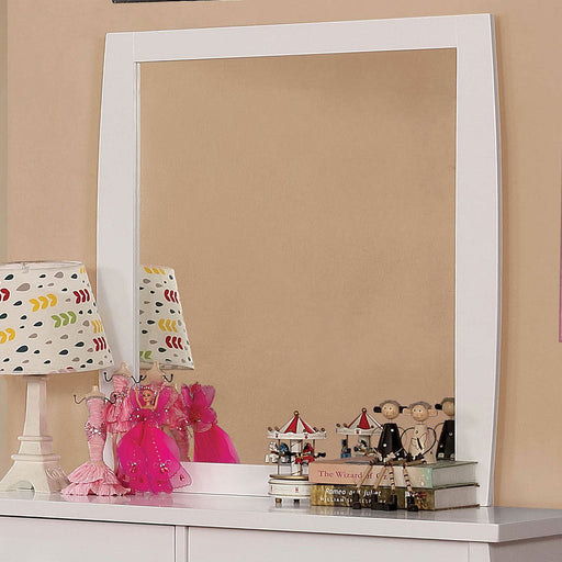 Marlee White Mirror - Premium Mirror from FOA East - Just $118.95! Shop now at Furniture Wholesale Plus  We are the best furniture store in Nashville, Hendersonville, Goodlettsville, Madison, Antioch, Mount Juliet, Lebanon, Gallatin, Springfield, Murfreesboro, Franklin, Brentwood