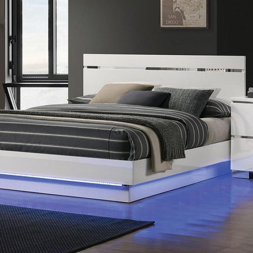 ERLACH E.King Bed, White/Chrome - Premium Bed from FOA East - Just $1010.10! Shop now at Furniture Wholesale Plus  We are the best furniture store in Nashville, Hendersonville, Goodlettsville, Madison, Antioch, Mount Juliet, Lebanon, Gallatin, Springfield, Murfreesboro, Franklin, Brentwood