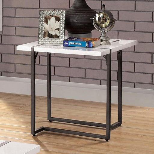 IZAR End Table - Premium End Table from FOA East - Just $206.70! Shop now at Furniture Wholesale Plus  We are the best furniture store in Nashville, Hendersonville, Goodlettsville, Madison, Antioch, Mount Juliet, Lebanon, Gallatin, Springfield, Murfreesboro, Franklin, Brentwood
