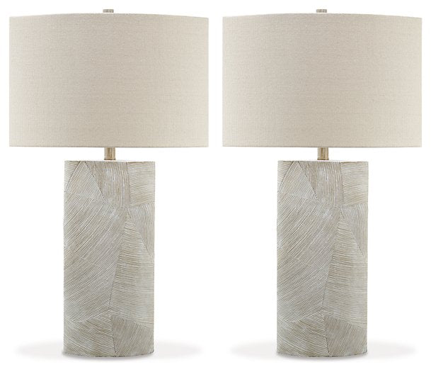 Bradard Lamp Set - Premium Lamp Set from Ashley Furniture - Just $173.45! Shop now at Furniture Wholesale Plus  We are the best furniture store in Nashville, Hendersonville, Goodlettsville, Madison, Antioch, Mount Juliet, Lebanon, Gallatin, Springfield, Murfreesboro, Franklin, Brentwood