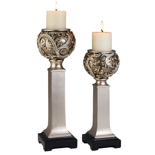 Estelle Champagne Silver Candle Holder Set (4/CTN) - Premium Candle Holder from FOA East - Just $559.65! Shop now at Furniture Wholesale Plus  We are the best furniture store in Nashville, Hendersonville, Goodlettsville, Madison, Antioch, Mount Juliet, Lebanon, Gallatin, Springfield, Murfreesboro, Franklin, Brentwood